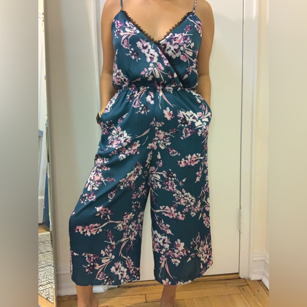 Revolve Devlin Katrina Satin Moroccan Floral Blos… - image 1